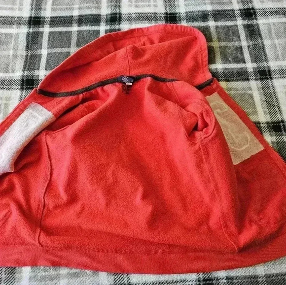 Cherokee red 5t cotton polyester mix - Picture 4 of 7